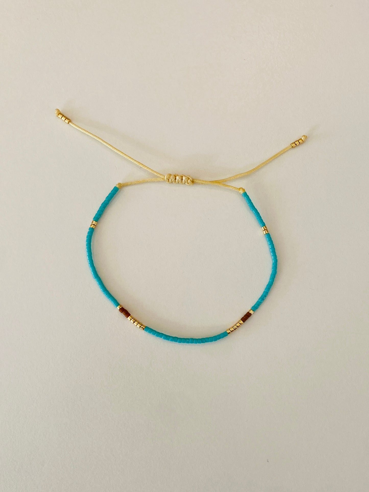 Single Kralenarmbandjes